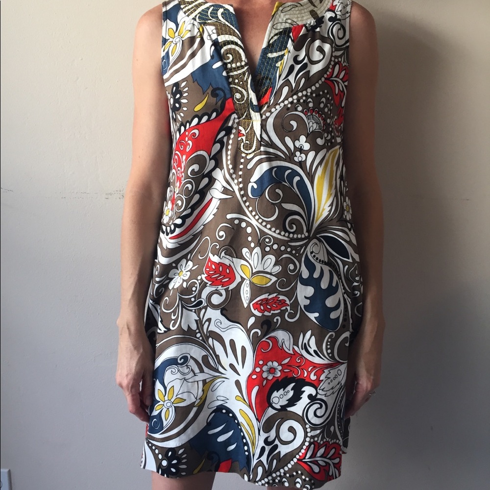 Pretty Bright Fancy Dress - Size Small